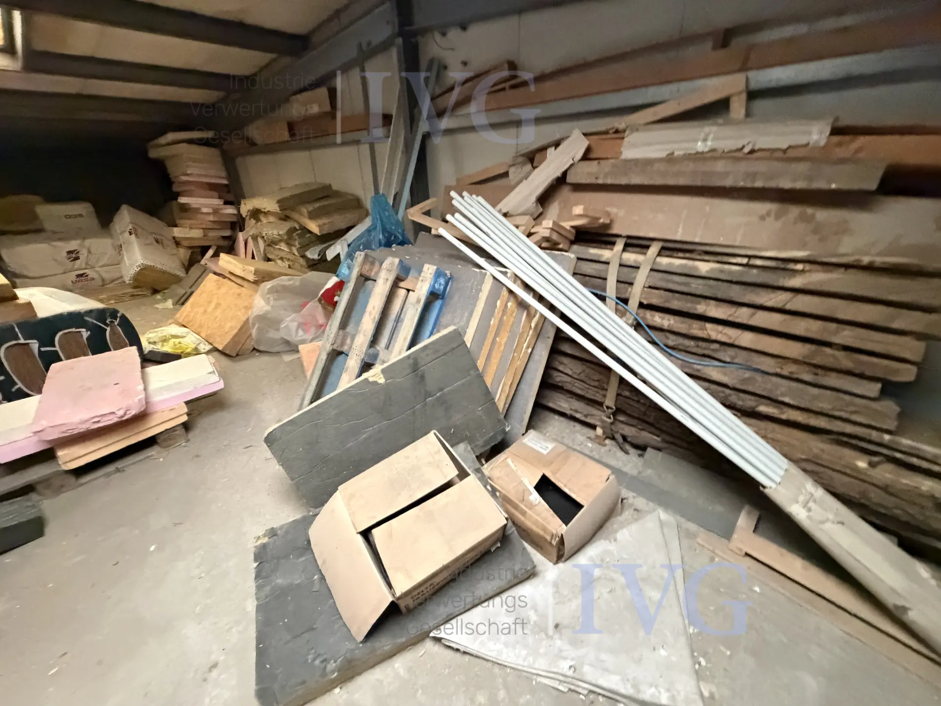 Emporeninhalt – foto 5 – kavel bij IVG, Twistringen