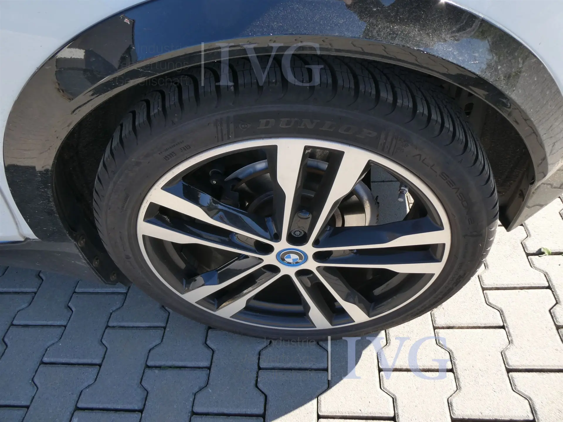 Limousine BMW i3s – foto 5 – kavel bij IVG, Zotzenheim