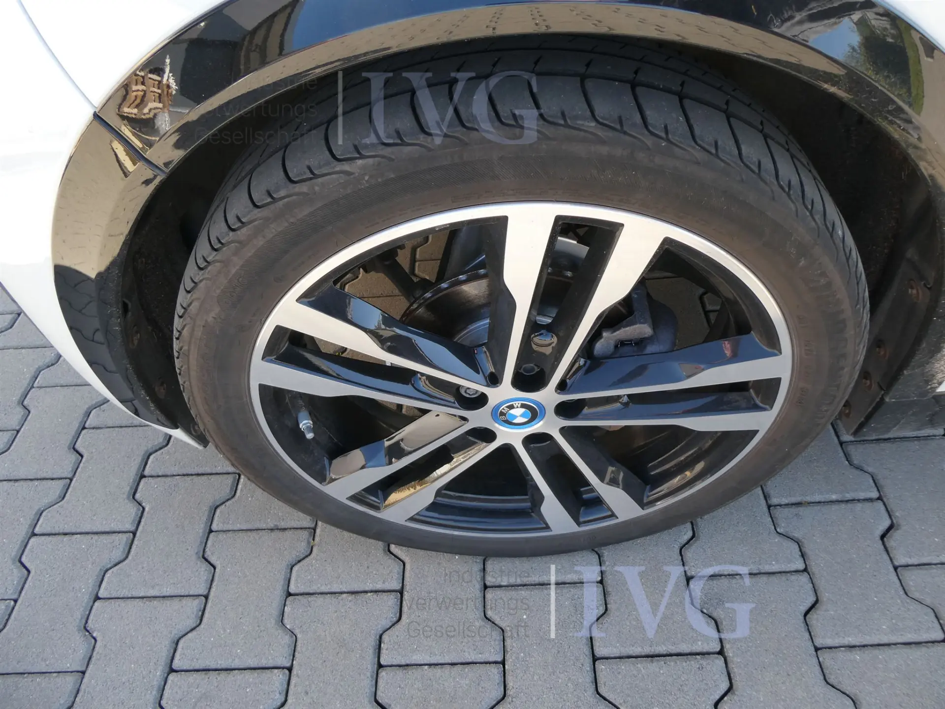 Limousine BMW i3s – foto 6 – kavel bij IVG, Zotzenheim