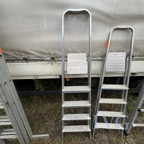 Alu-Stehleiter