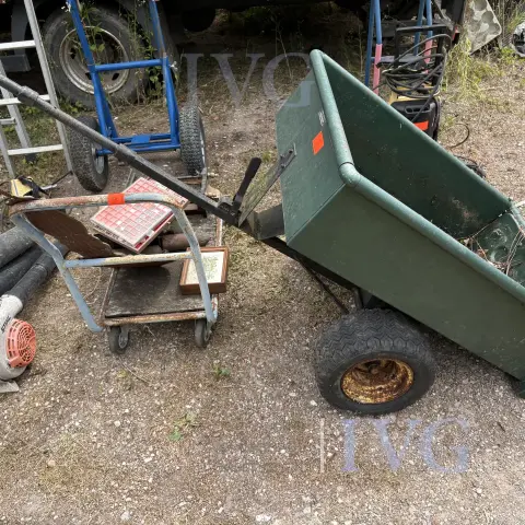 Anhänger JOHN DEERE 80