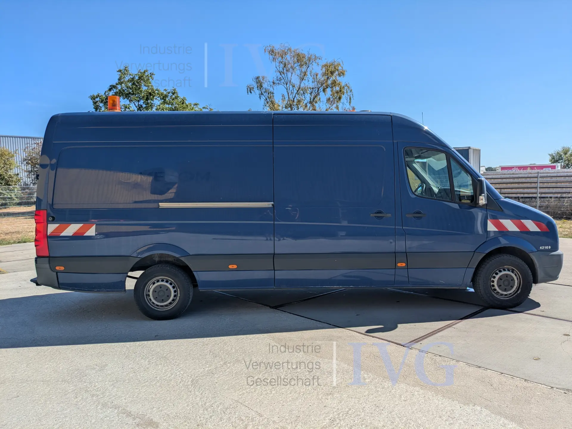 VW Crafter mit Regalsystem VW Crafter 2.0 – foto 6 – kavel bij IVG, Kalkar