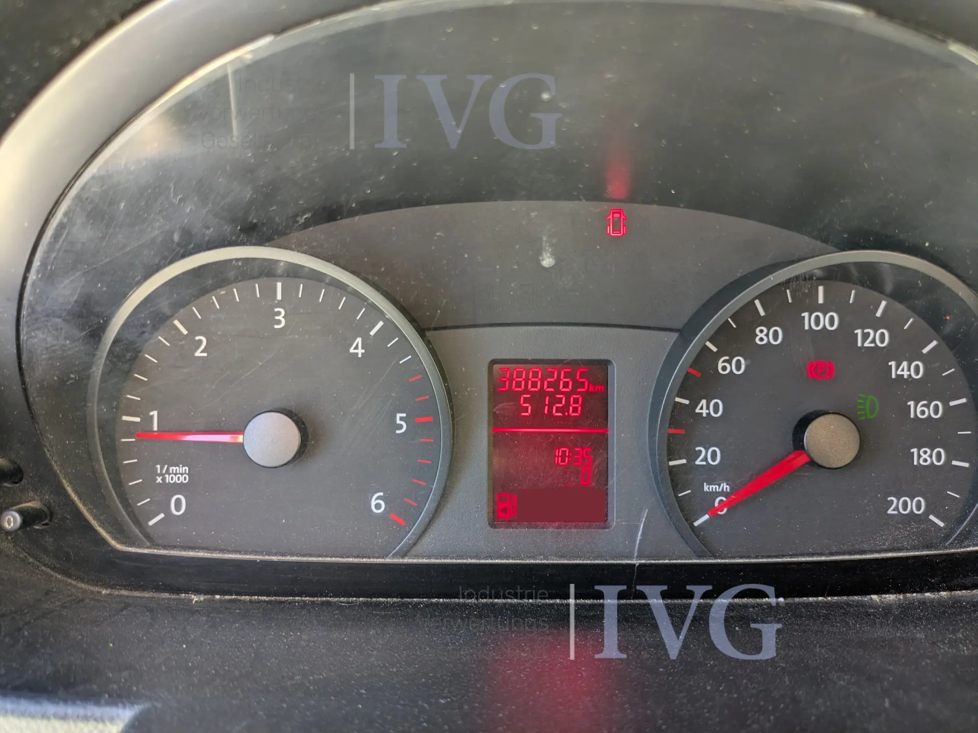 VW Crafter mit Regalsystem VW Crafter 2.0 – foto 30 – kavel bij IVG, Kalkar