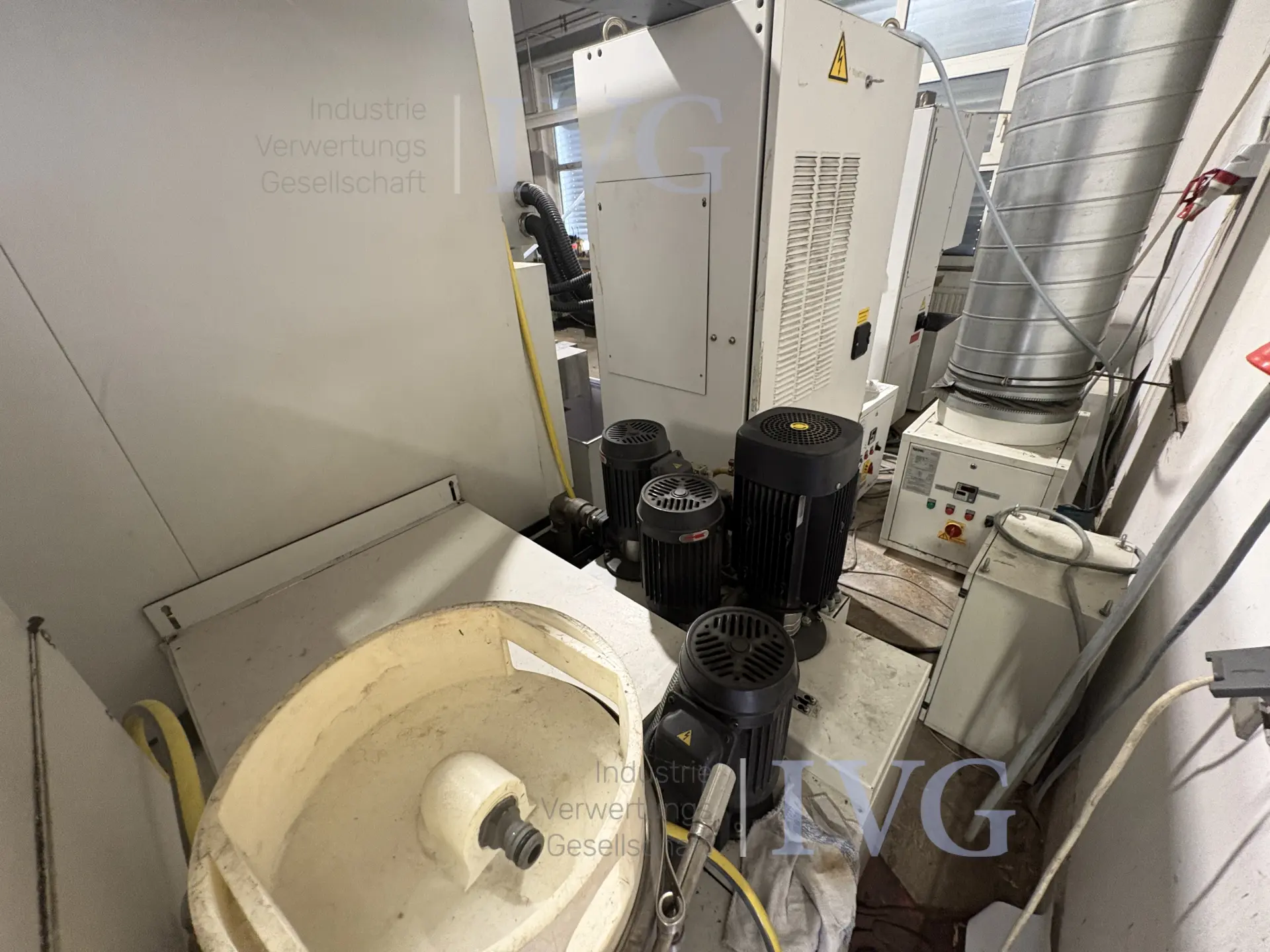 Drahterodiermaschine FANUC Robocut Alpha-1IB A04B-0314-B001#E5 – foto 3 – kavel bij IVG, Halle