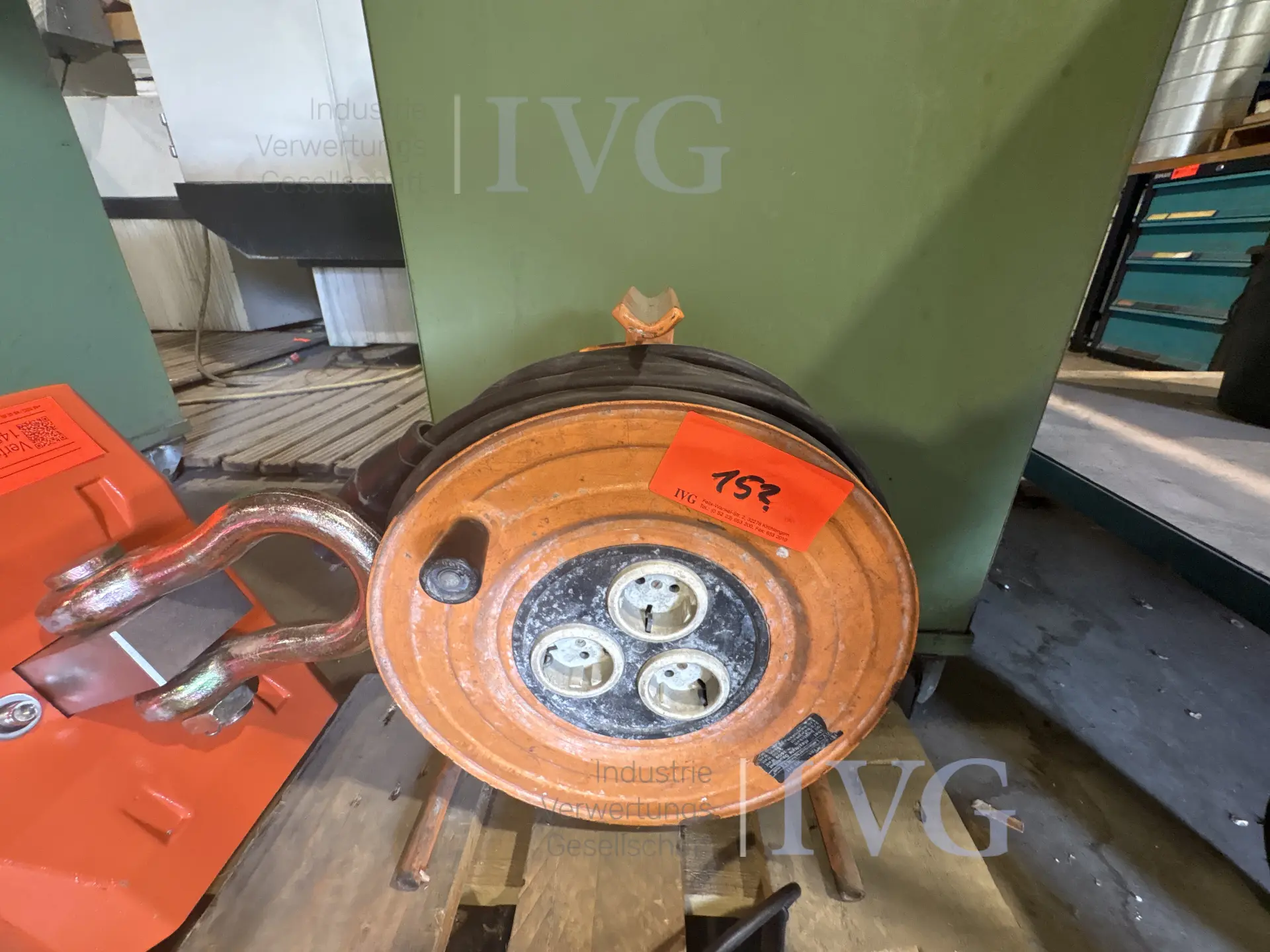 Kabeltrommel (orange) – kavel bij IVG, Halle