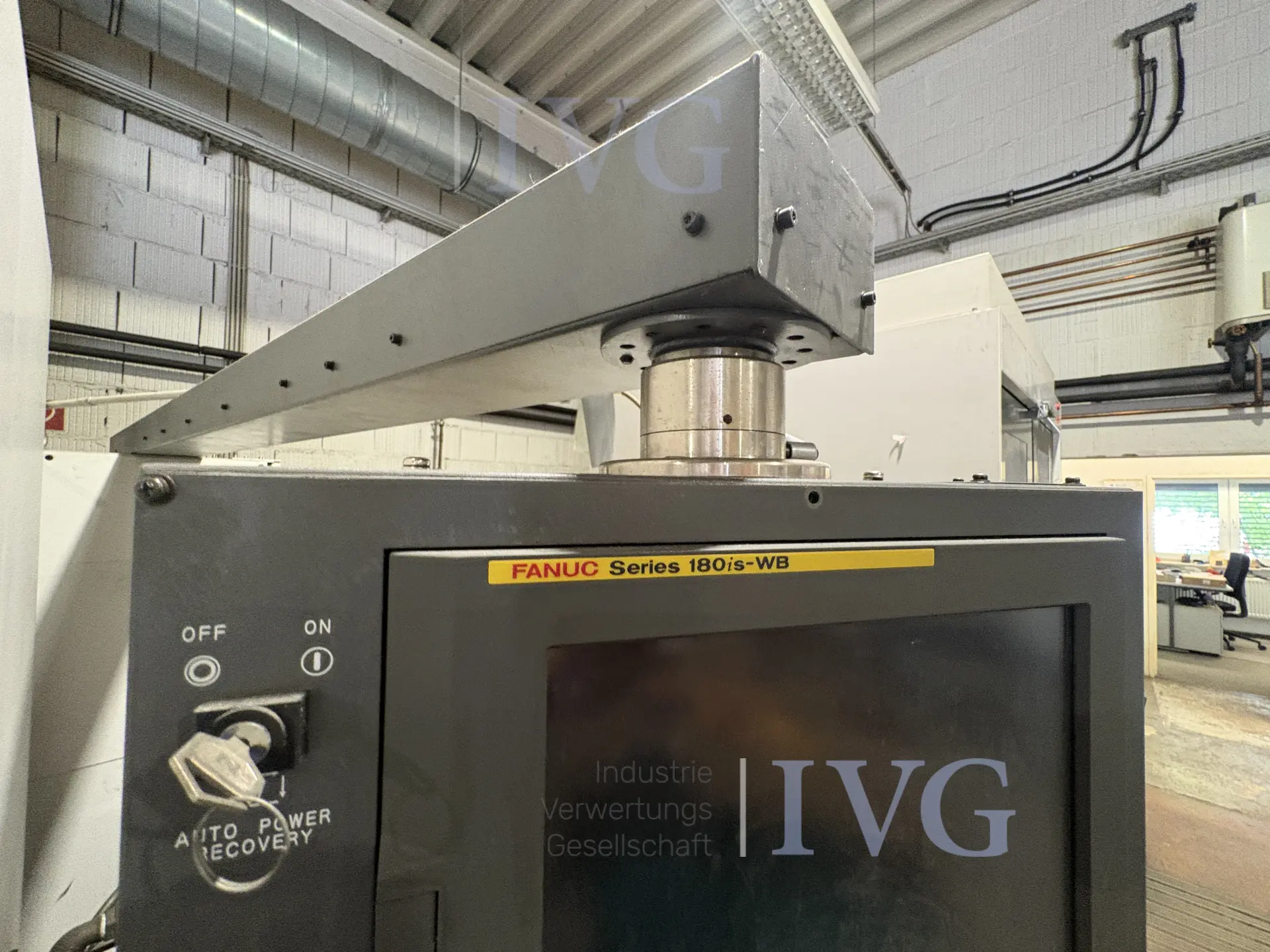 Drahterodiermaschine FANUC Robocut Alpha-1IC A04B-0316-B001#E5 – foto 10 – kavel bij IVG, Halle