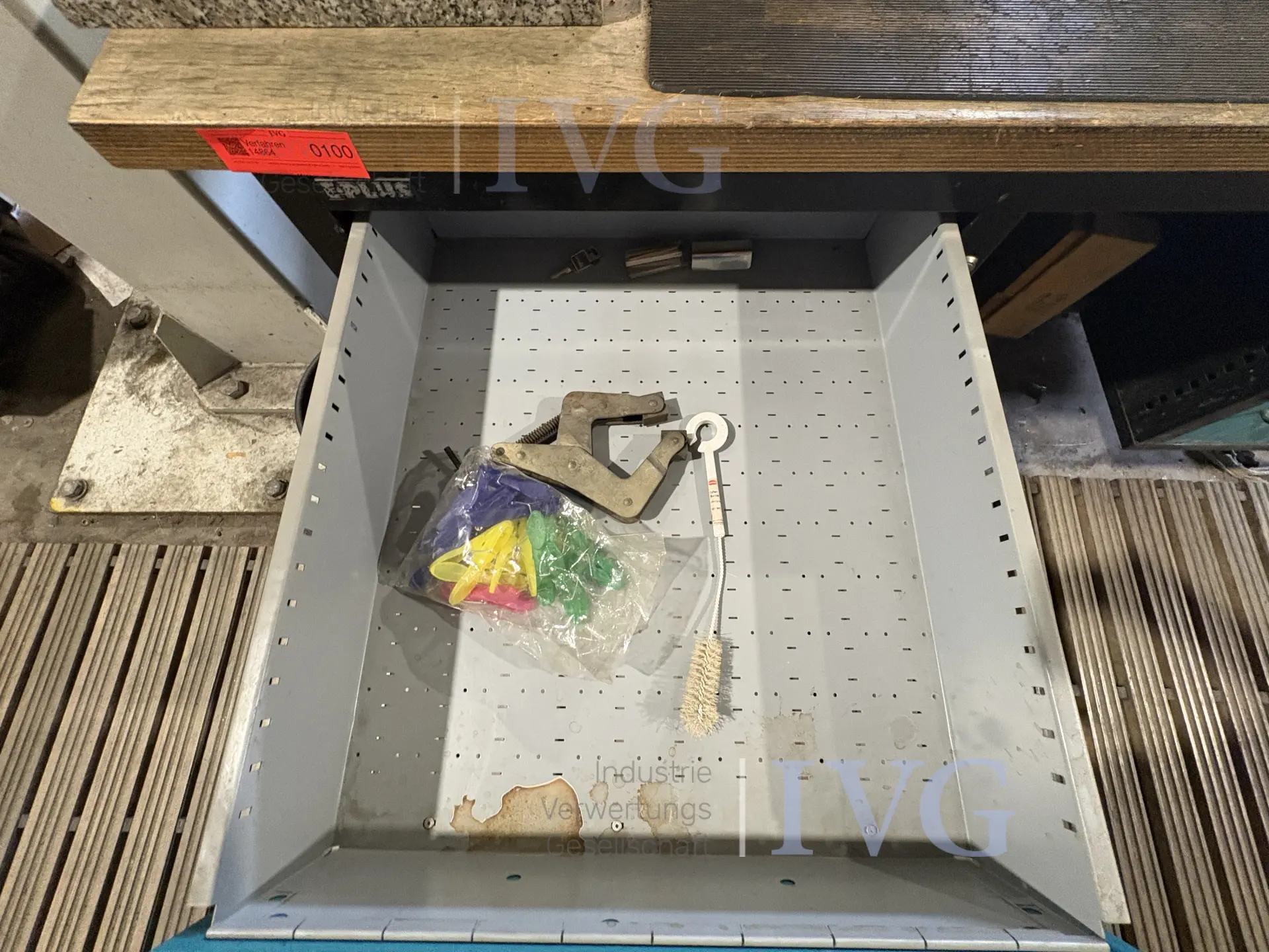 Werkbank E.PLUS – foto 4 – kavel bij IVG, Halle