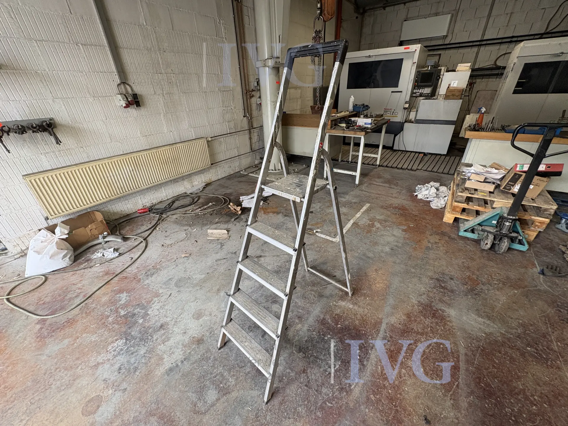 Alu-Stehleiter HAILO – kavel bij IVG, Halle