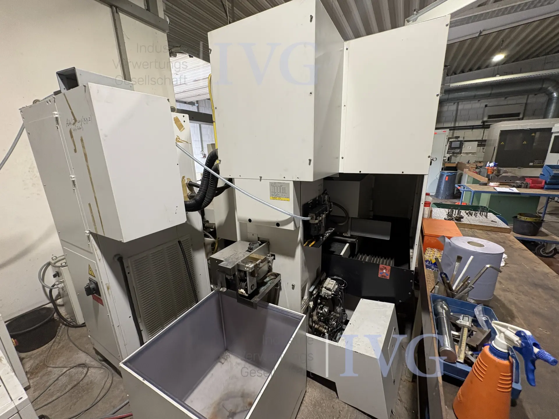 Drahterodiermaschine FANUC Robocut Alpha-1IB A04B-0314-B001#E5 – foto 6 – kavel bij IVG, Halle