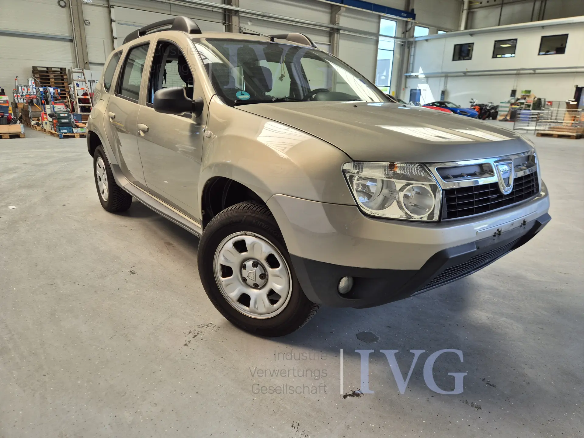 Combi-sedan DACIA Duster 1.6 – foto 8 – kavel bij IVG, Kirchlengern