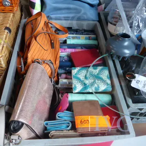 Posten Taschen / Portemonnaies