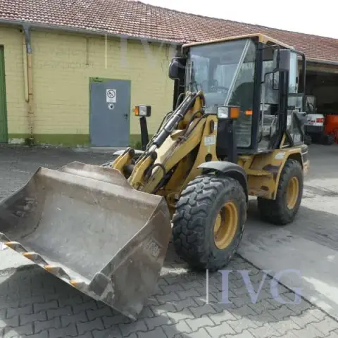 Radlader CATERPILLAR 906