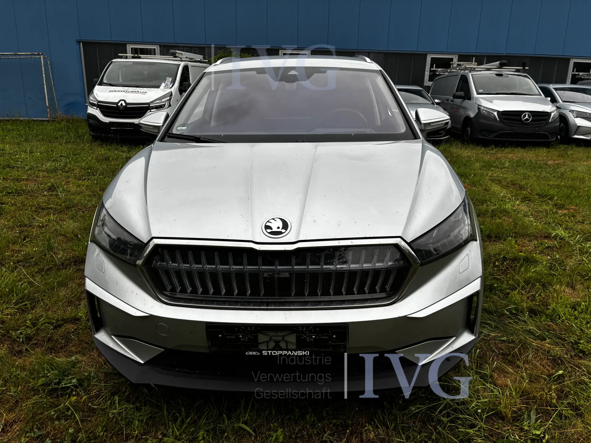 Kombilimousine SKODA Enyaq 80 – foto 2 – kavel bij IVG, Schwaigern