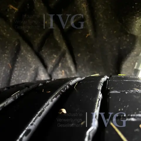 Thumbnail 12