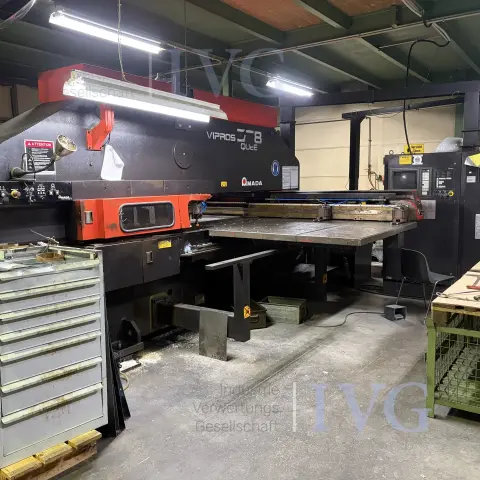 Revolver punching machine AMDADA Vipros 358 Q