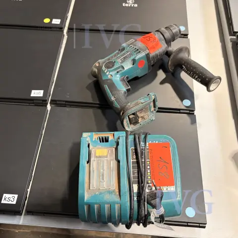 Cordless hammer drill MAKITA DHR165
