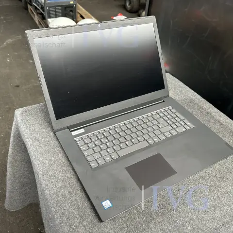 Notebook LENOVO 81 RG
