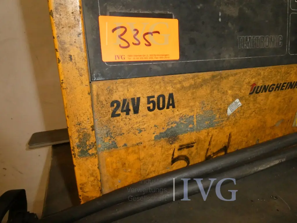 Batterie-Ladegerät JUNGHEINRICH Akkumat – foto 3 – kavel bij IVG, Velen