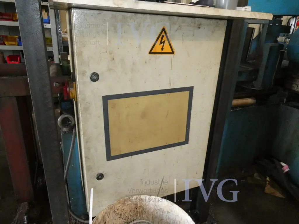 horizontaler Bandsägeautomat JAESPA W 270 A – foto 9 – kavel bij IVG, Velen
