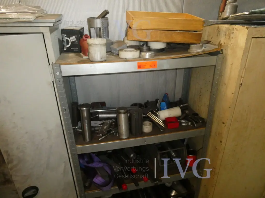 Stalen kasten – foto 4 – kavel bij IVG, Velen