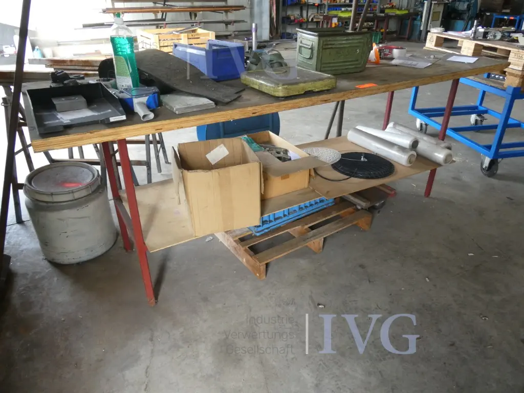 Arbeitstisch EIGENBAU – foto 2 – kavel bij IVG, Velen