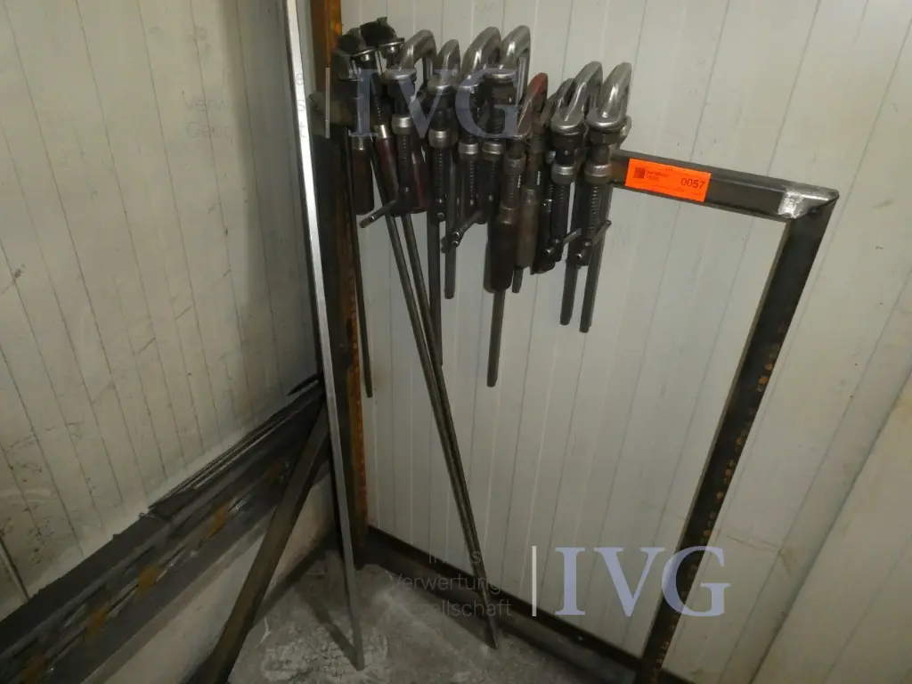 Set schroefklemmen – kavel bij IVG, Velen