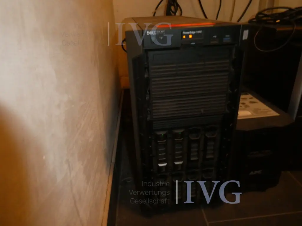 Server DELL EMC Poweredge T440 – foto 2 – kavel bij IVG, Velen