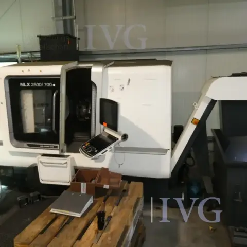 CNC-Universaldrehmaschine DMG MORI NLX2500SY/700