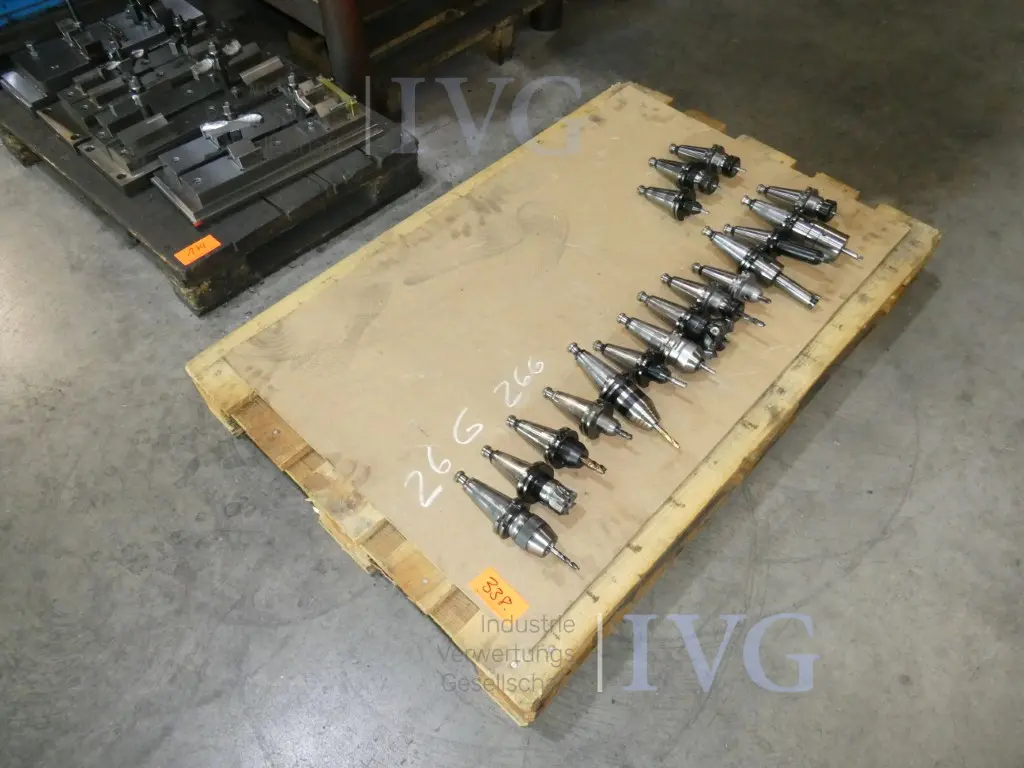 Posten Werkzeugaufnahmen SK40 – foto 2 – kavel bij IVG, Velen
