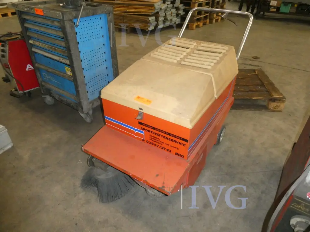 Bodenkehrmaschine DULEVO 51ET – foto 2 – kavel bij IVG, Velen