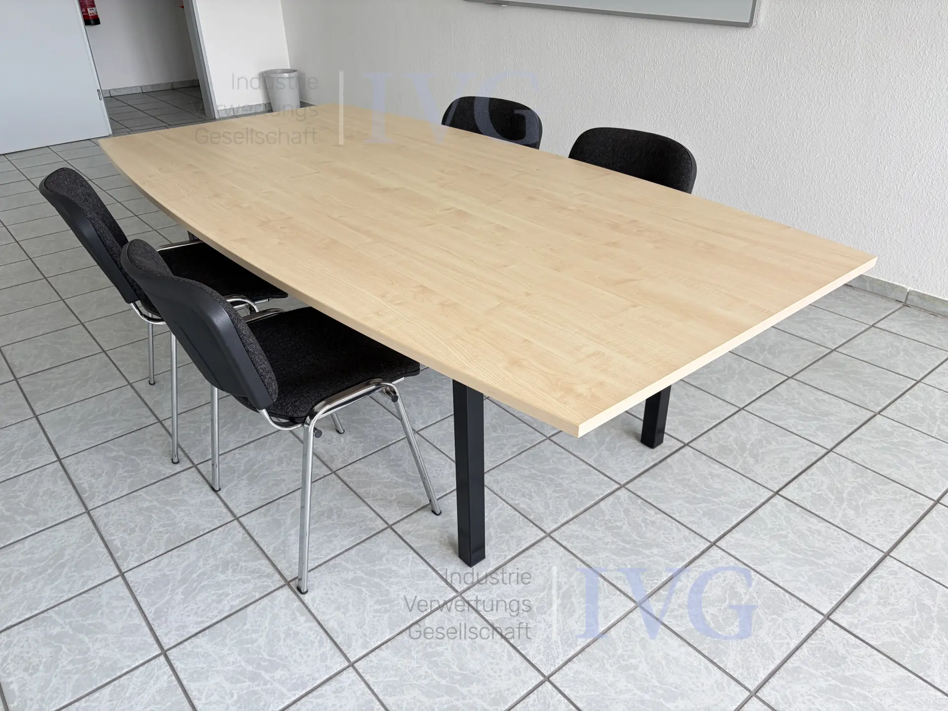 Besprechungsraum mit Beamer BENQ – foto 4 – kavel bij IVG, Luckenwalde