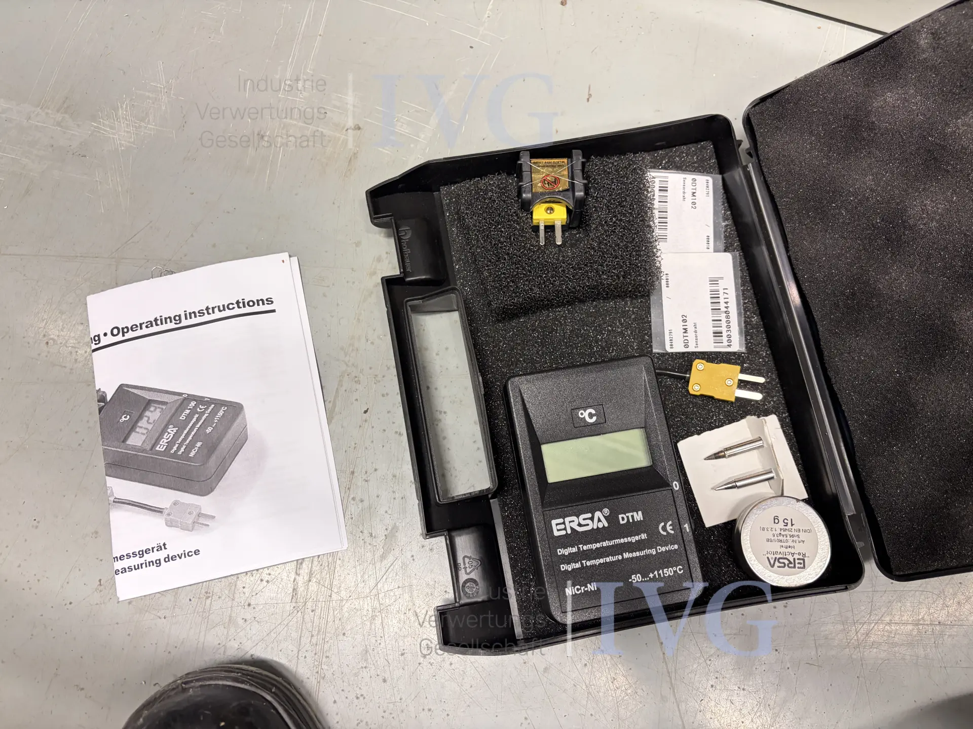 Schrank mit Messmittel FLUKE - HOLEX MegOhmMeter 1550B – foto 16 – kavel bij IVG, Luckenwalde