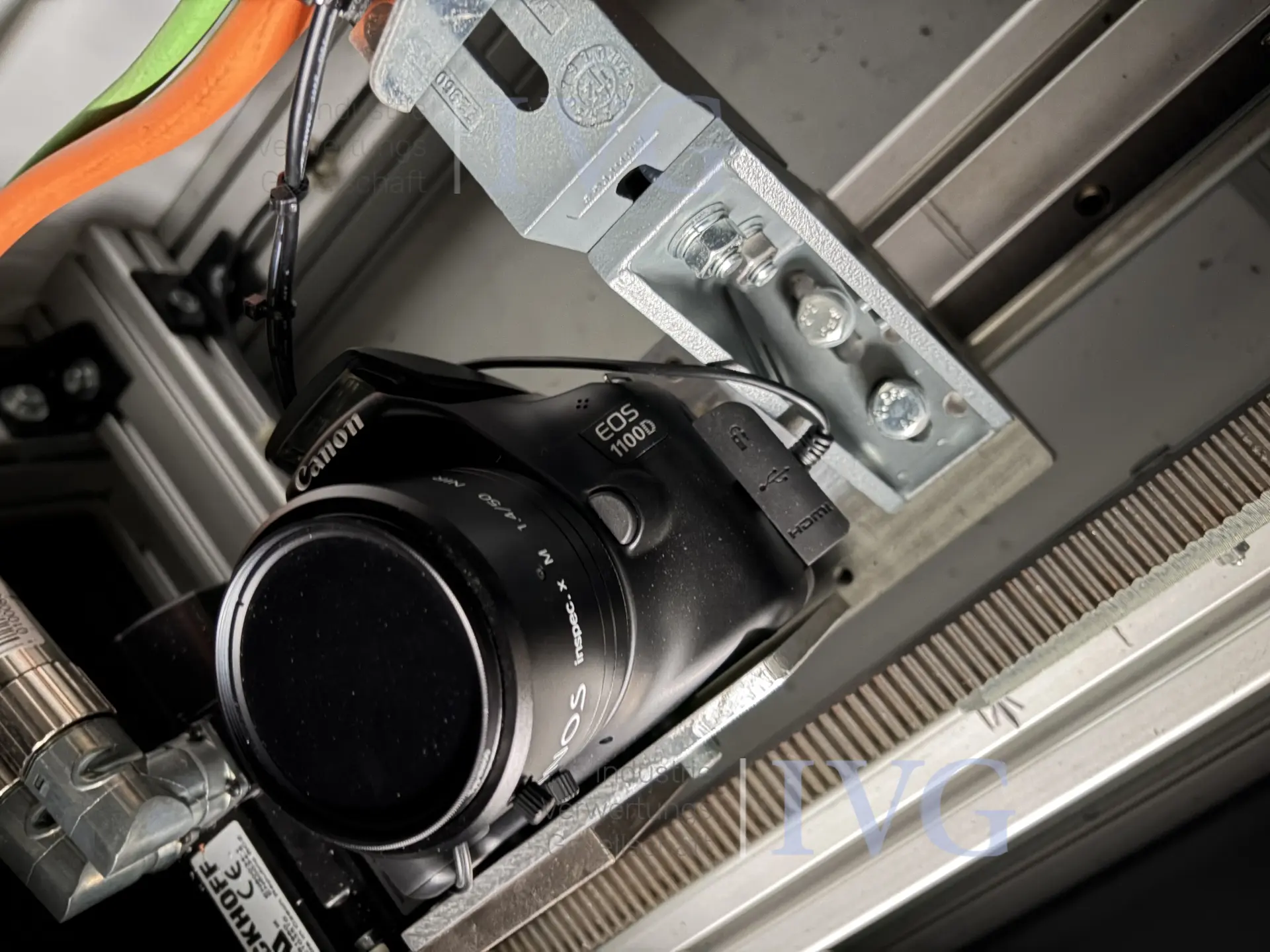 Testapparaat voor zonne-energie CANON EOS 1100D – foto 7 – kavel bij IVG, Luckenwalde