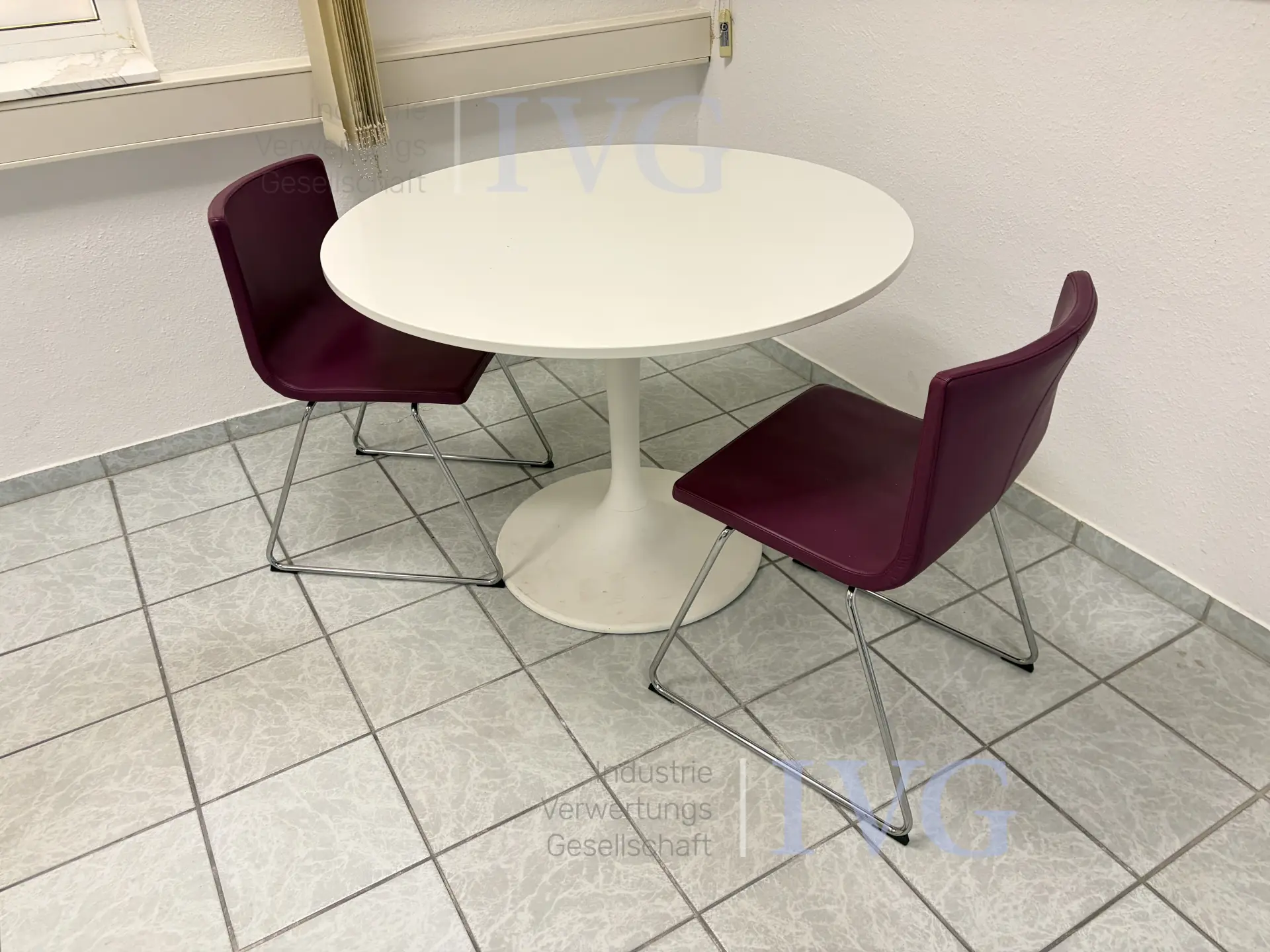 Büroausstattung Besprechungstisch - Schreibtische - Stühle - Schränke – foto 12 – kavel bij IVG, Luckenwalde