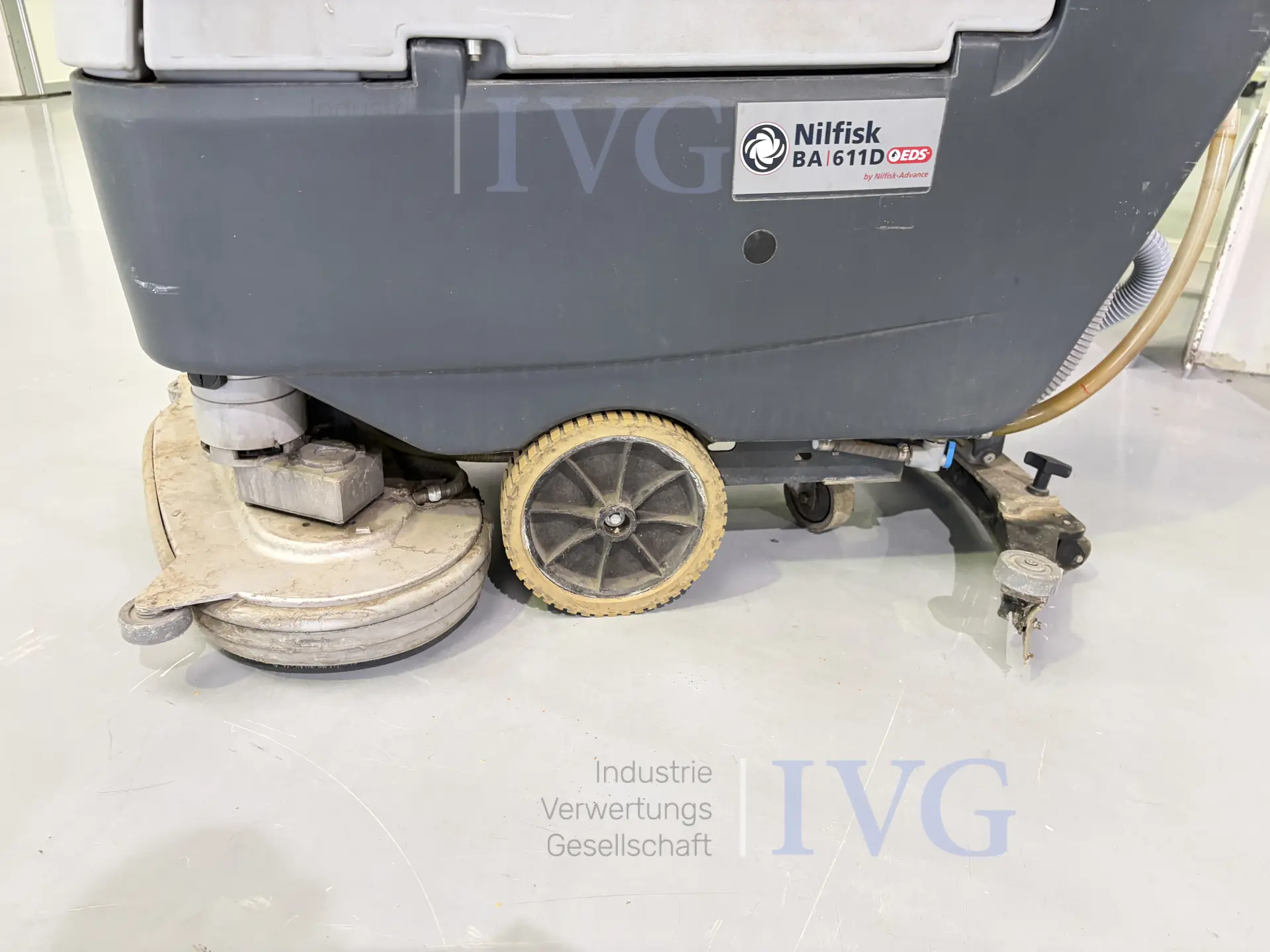 Bodenreiniger NILFISK BA 611 D – foto 9 – kavel bij IVG, Luckenwalde