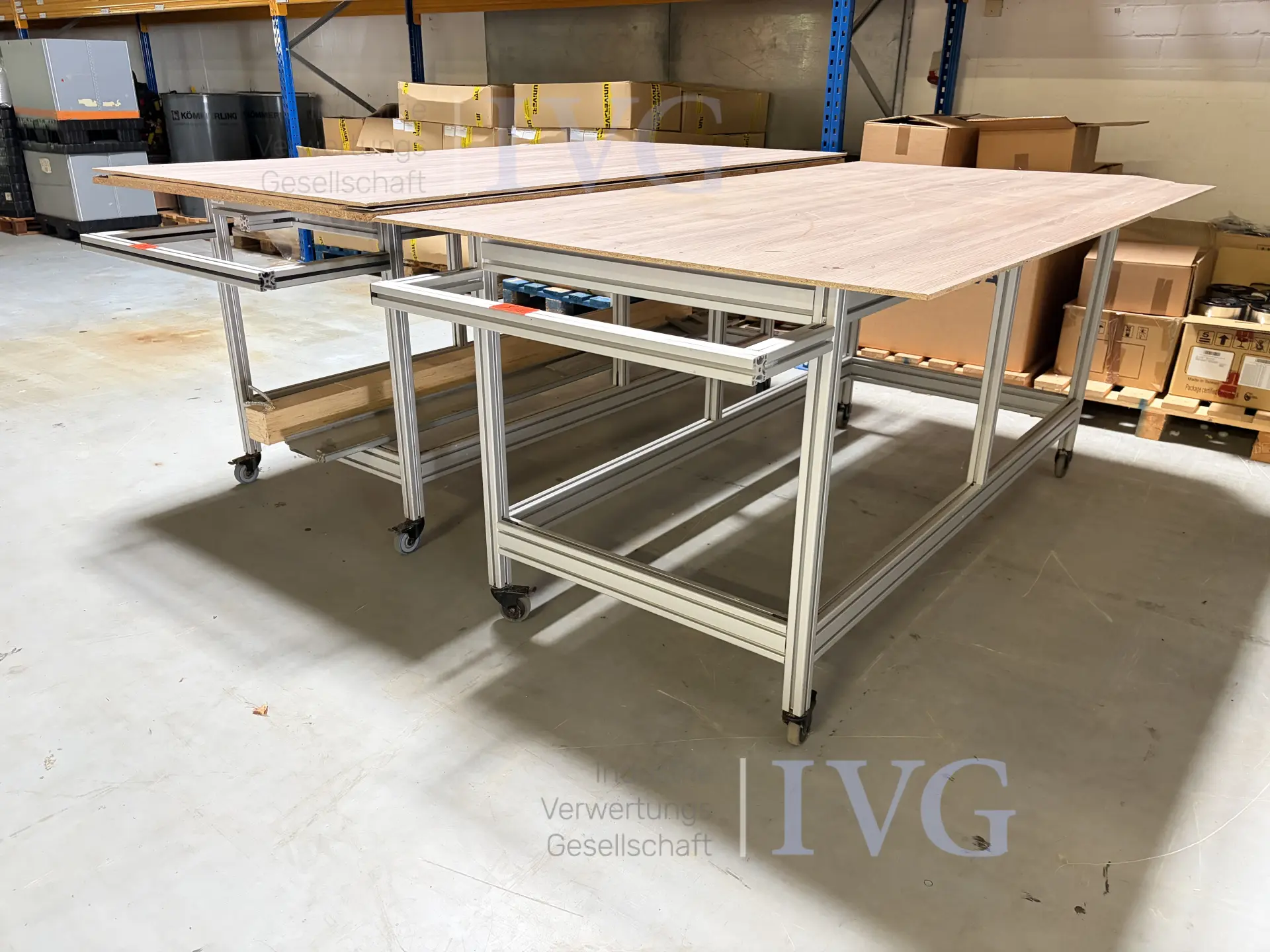 Werkbänke 2 Stück – foto 3 – kavel bij IVG, Luckenwalde