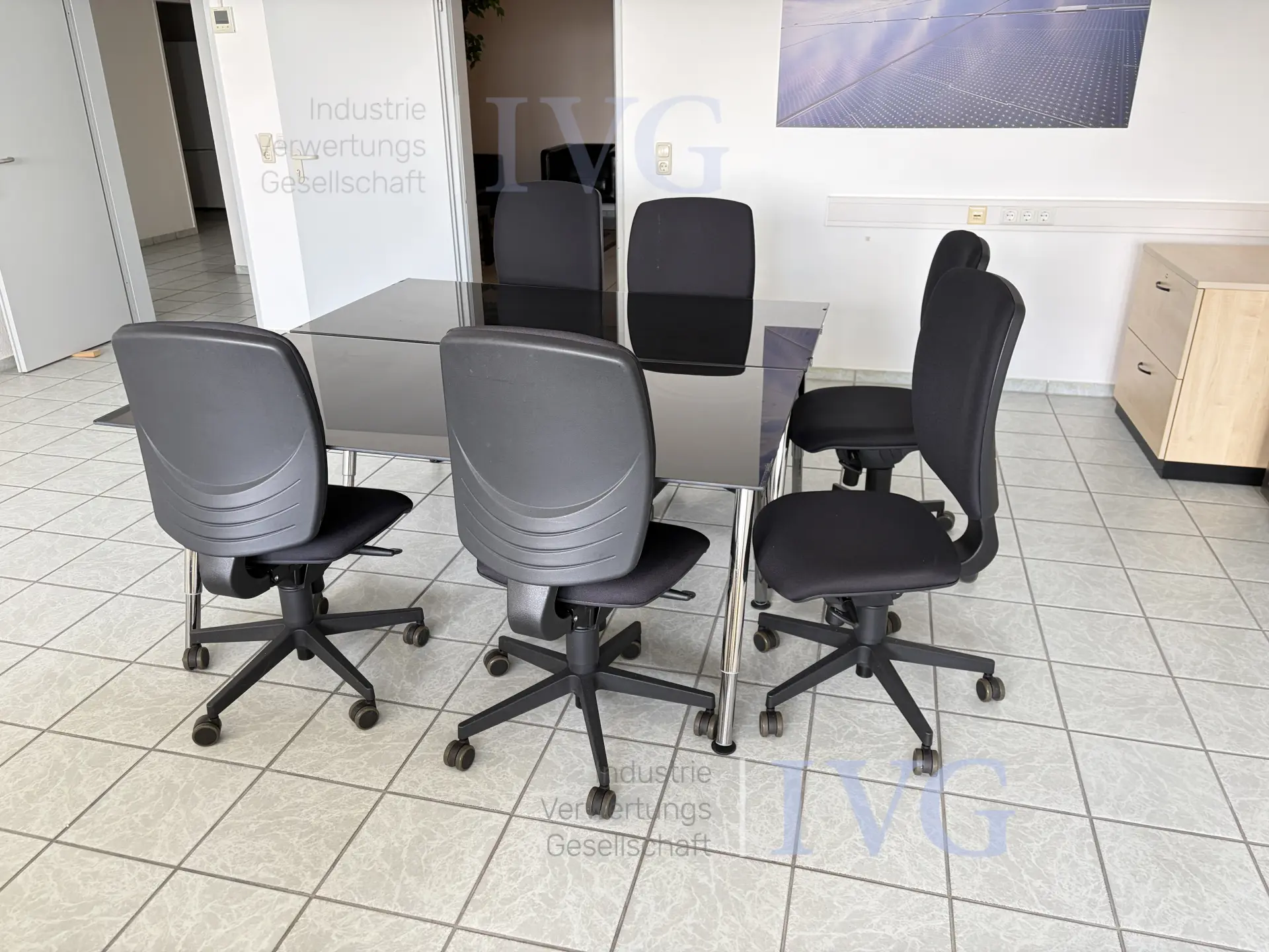 Büroausstattung Besprechungstisch - Schreibtische - Stühle - Schränke – foto 6 – kavel bij IVG, Luckenwalde