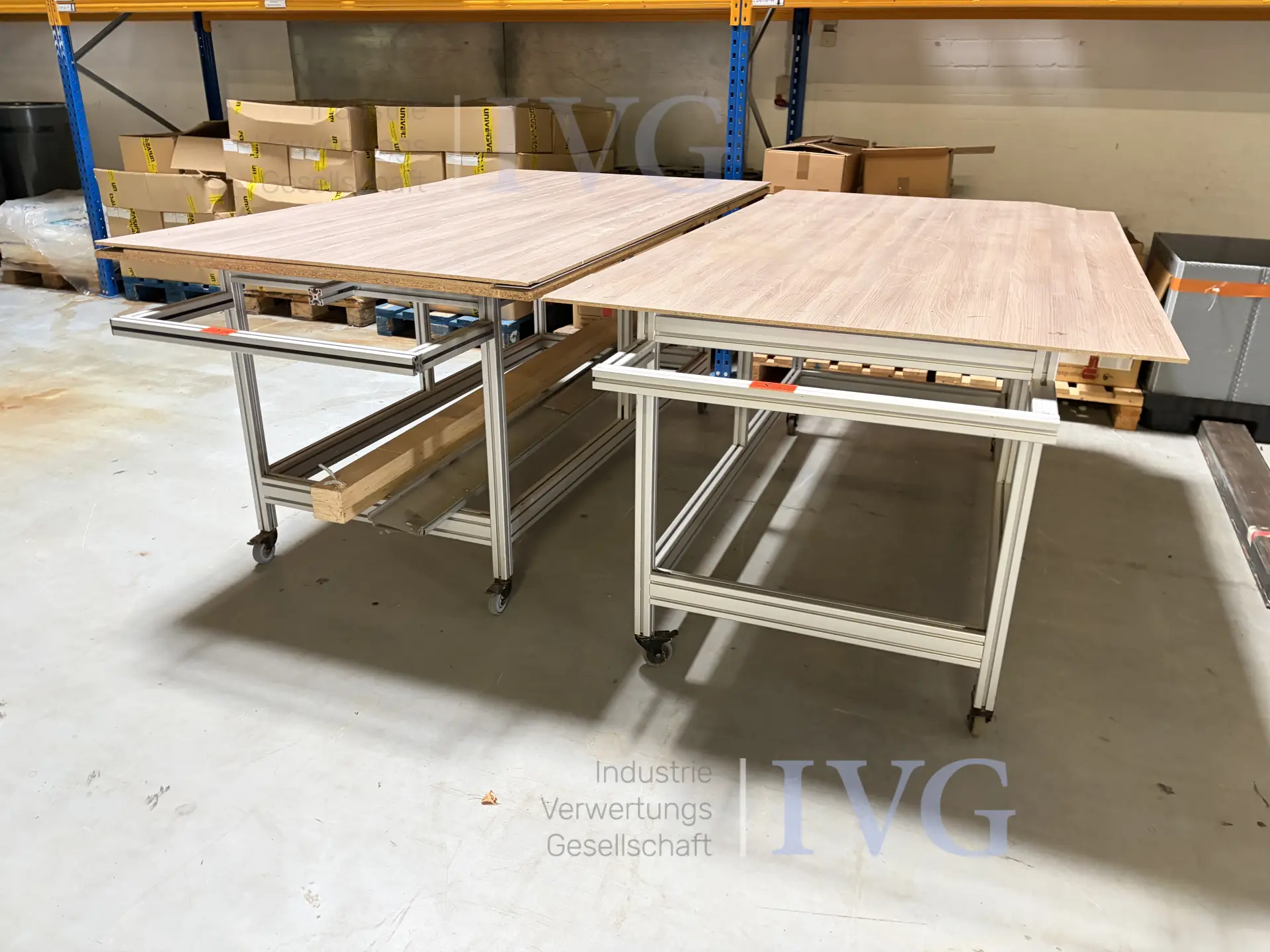 Werkbänke 2 Stück – foto 2 – kavel bij IVG, Luckenwalde