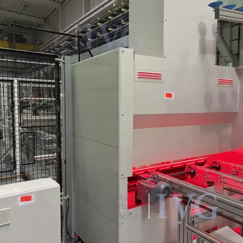 Solar module testing system with camera technology PI4-ROBOTICS PBAEST0001
