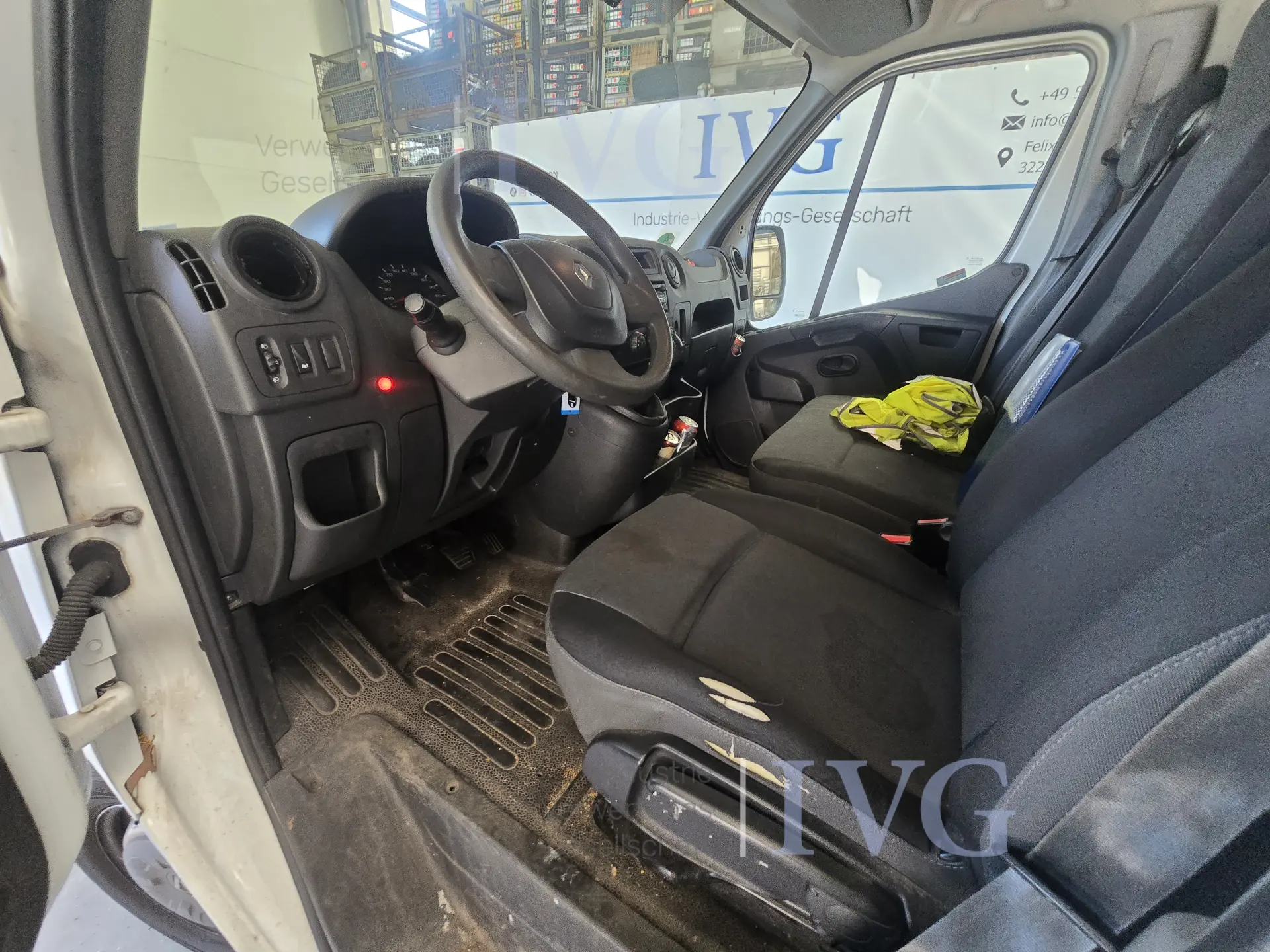 BA gesloten laadbak RENAULT Master Flexbox 2.3 – foto 28 – kavel bij IVG, Kirchlengern
