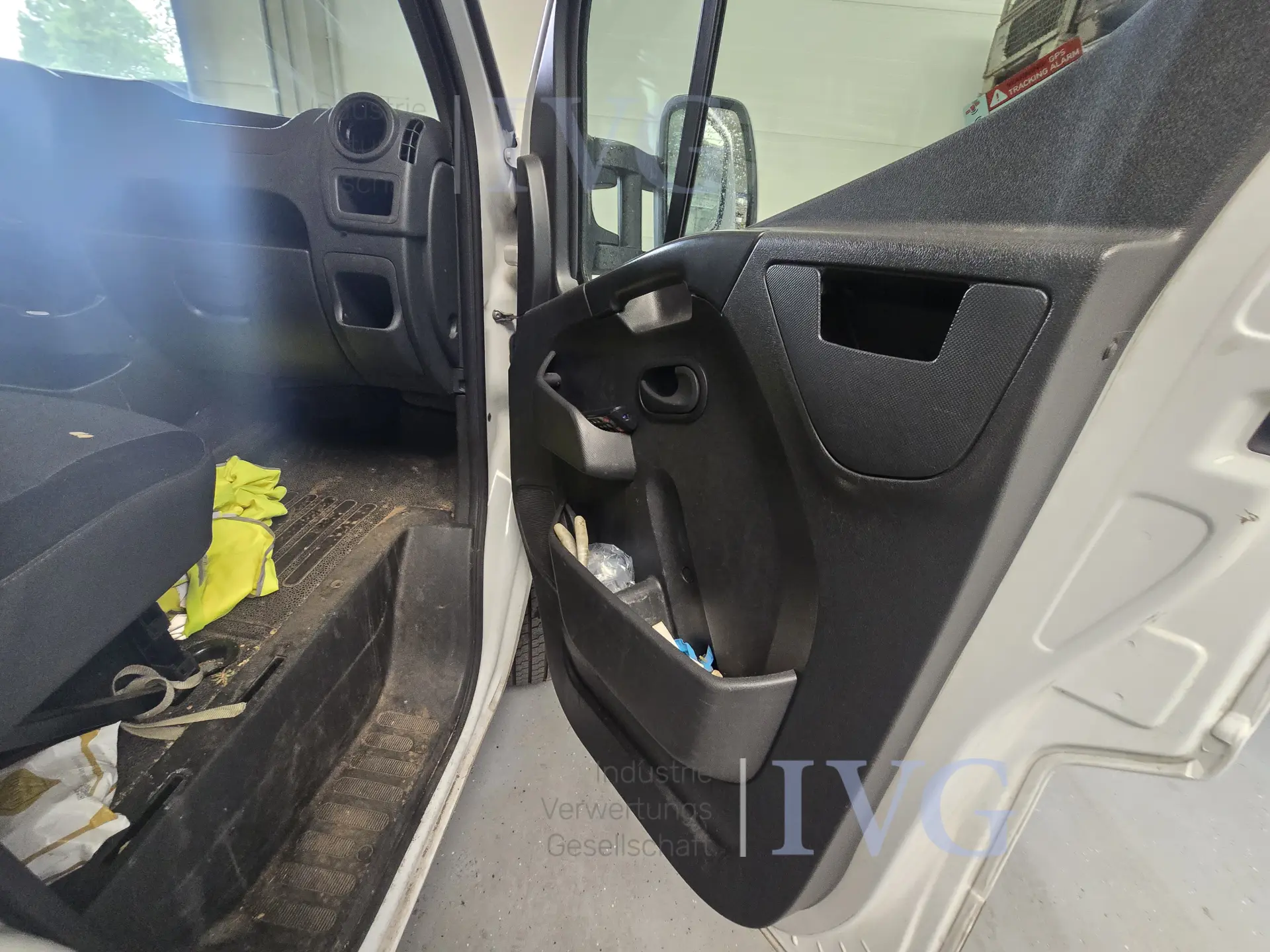 BA gesloten laadbak RENAULT Master Flexbox 2.3 – foto 12 – kavel bij IVG, Kirchlengern