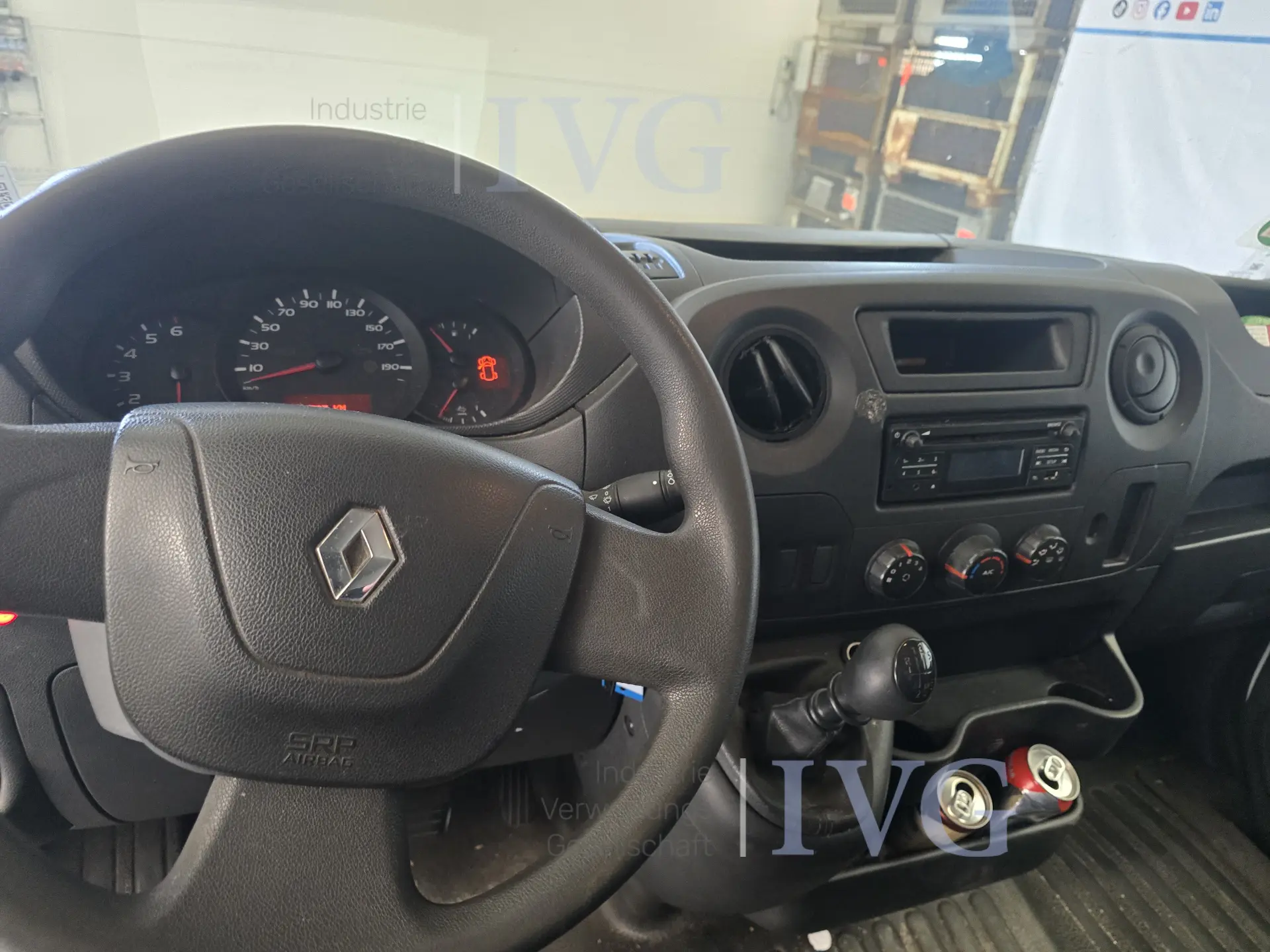 BA gesloten laadbak RENAULT Master Flexbox 2.3 – foto 30 – kavel bij IVG, Kirchlengern