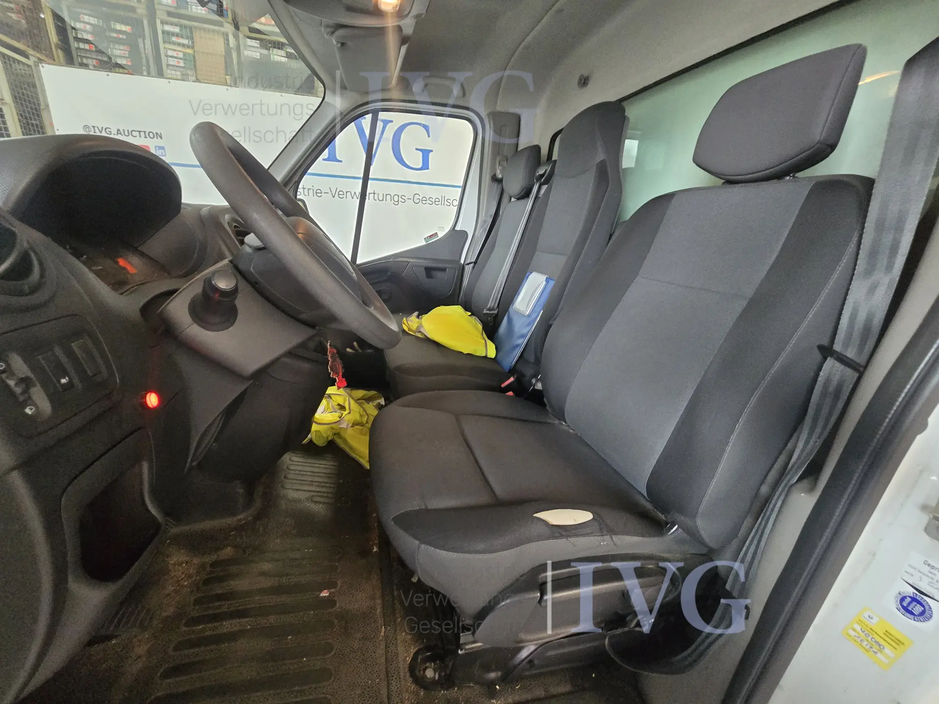 BA gesloten laadbak RENAULT Master Flexbox 2.3 – foto 28 – kavel bij IVG, Kirchlengern