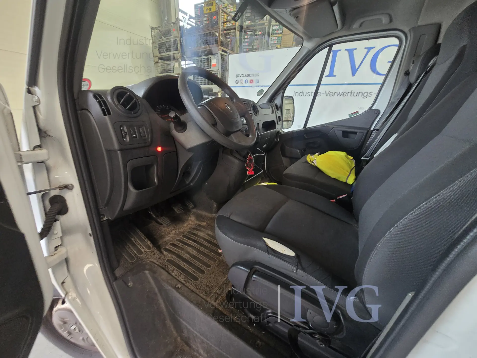 BA gesloten laadbak RENAULT Master Flexbox 2.3 – foto 27 – kavel bij IVG, Kirchlengern