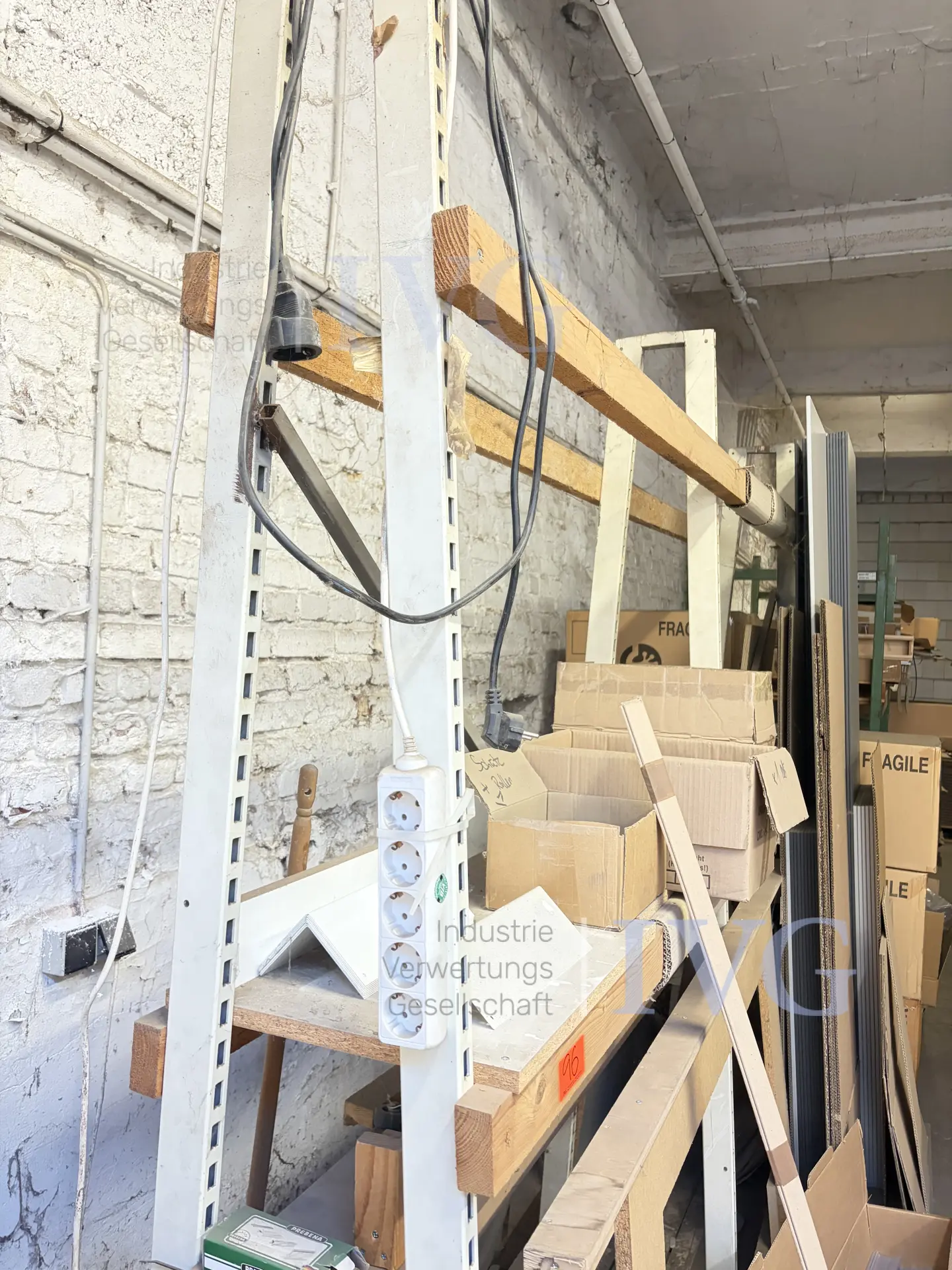 doppelseitiger Materialständer – foto 4 – kavel bij IVG, Stolberg
