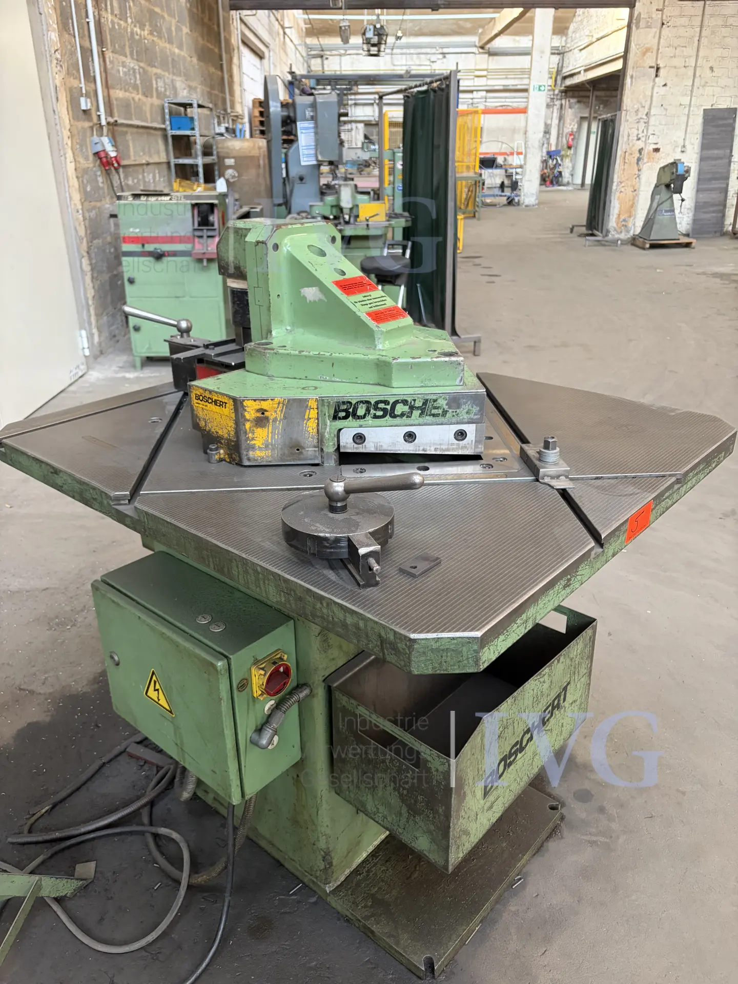 Ausklinkmaschine BOSCHERT LB 14 Univ – foto 3 – kavel bij IVG, Stolberg