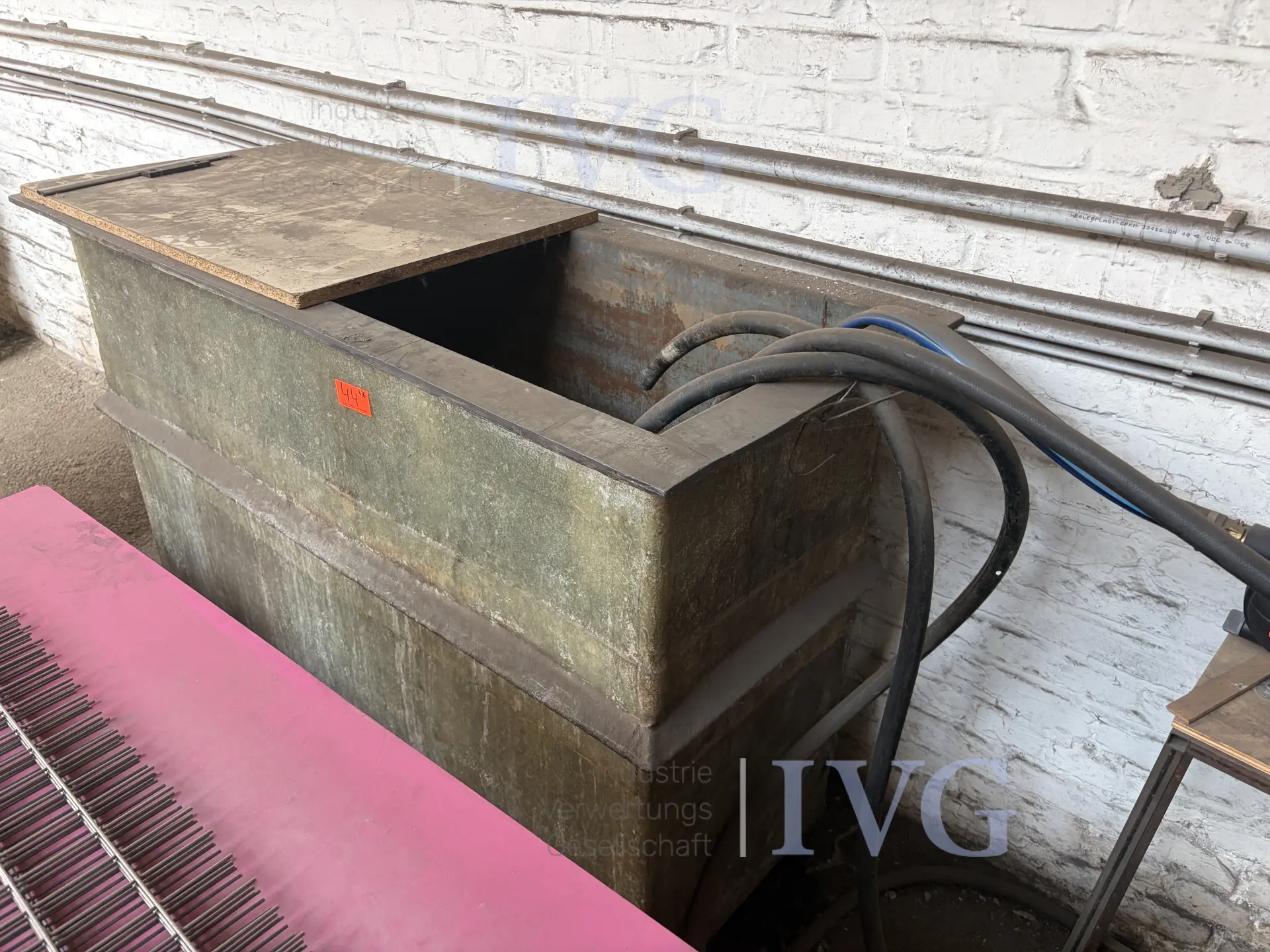 doppelseitige Punktschweißmaschine DALEX PL63-2 – foto 12 – kavel bij IVG, Stolberg