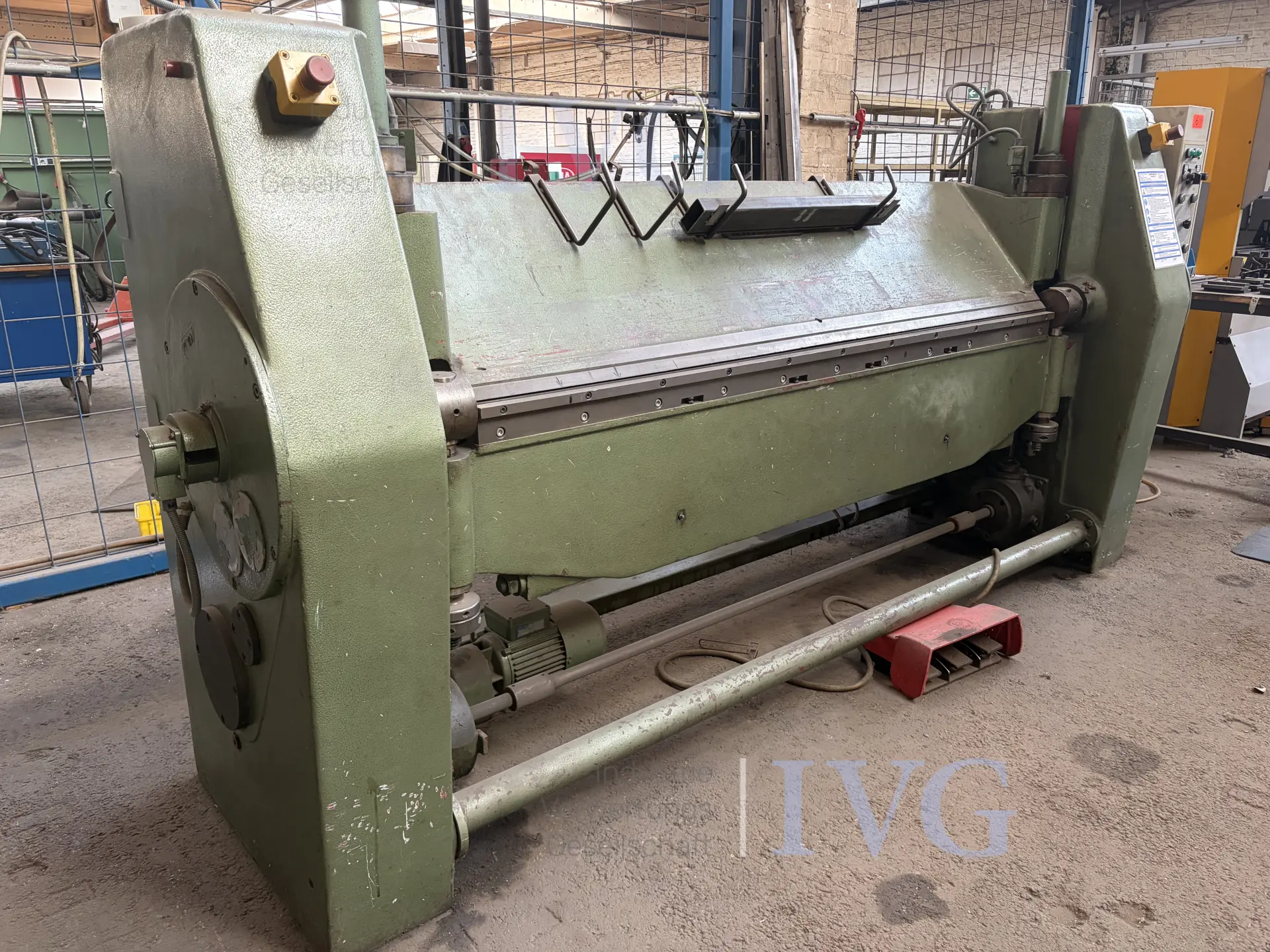 Schwenkbiegemaschine KRAMER AMaut III 2000 – foto 2 – kavel bij IVG, Stolberg