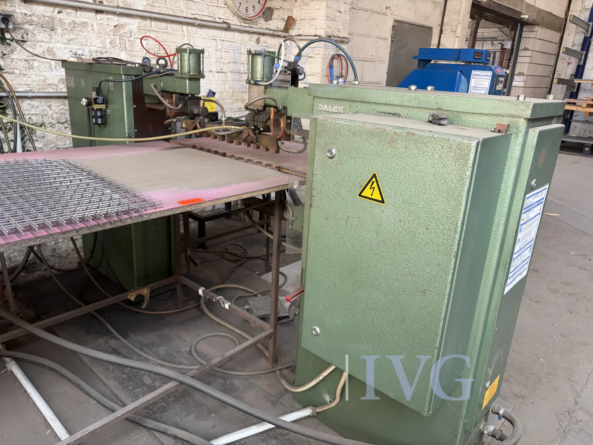 doppelseitige Punktschweißmaschine DALEX PL63-2 – foto 7 – kavel bij IVG, Stolberg