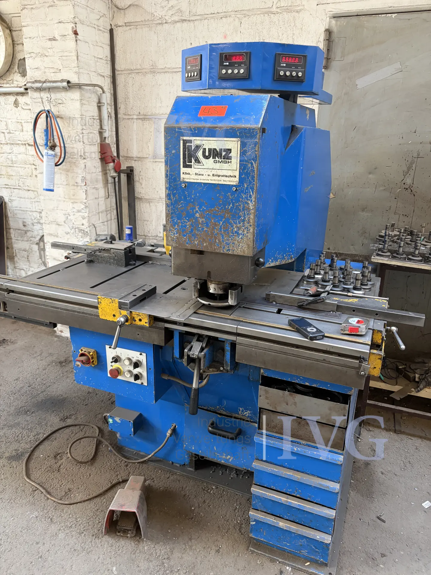 Stanzmaschine KUNZ KST 20/450 – foto 2 – kavel bij IVG, Stolberg
